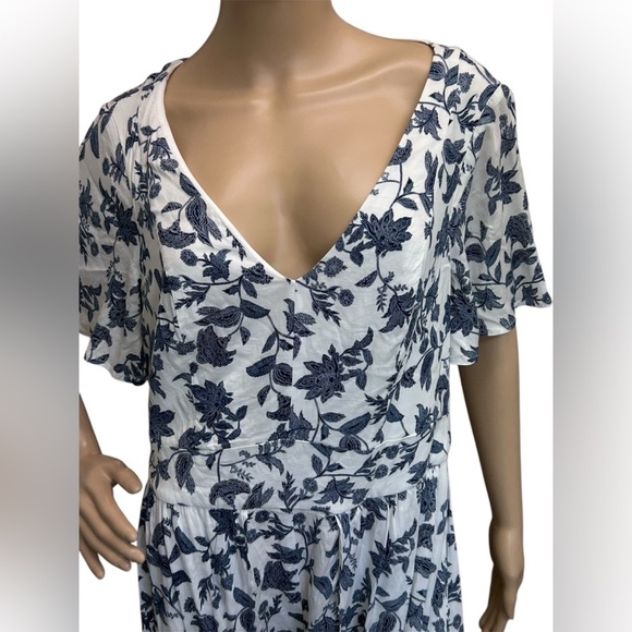 Torrid Maxi Challis Walkthrough Dress Blue Floral Paisley Maxi Romper Women Sz10 - Picture 5 of 14